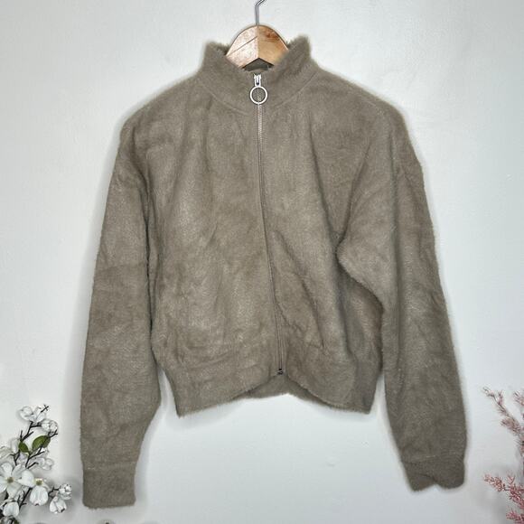 GYMSHARK x WHITNEY SIMMONS Eyelash Knit Jacket Cement Brown Tan Sz M {3W37} - Picture 3 of 7
